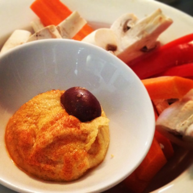 SimplyWholeFoods_Red_Pepper_Hummus