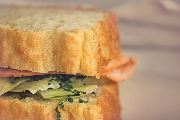 SimplyWholeFoods_Sandwich_Bread